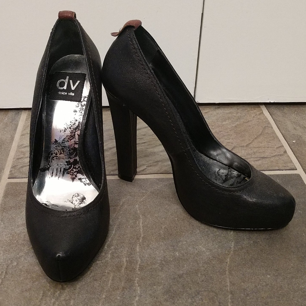 EUC Dolce Vita Heels